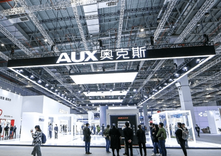 天臣配资 260亿，董明珠“仇敌”拿下第三个IPO