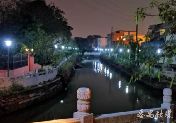 荣立通 民生微实事 | 48盏新路灯照亮番禺沙湾紫坭环岛路
